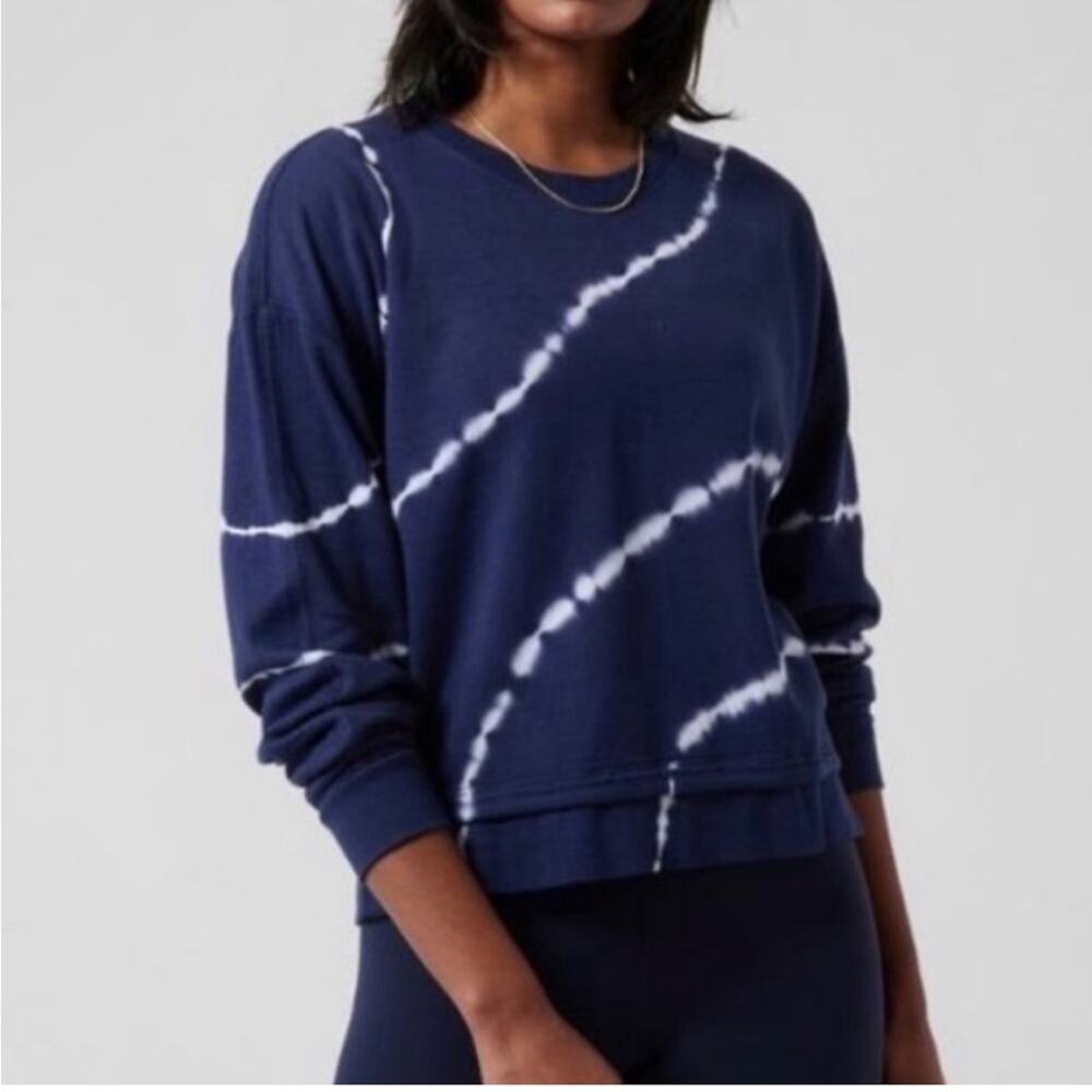 Athleta Sundown Tie-dye Sweatshirt II Women's size Small Eclipse Blue Navy/White